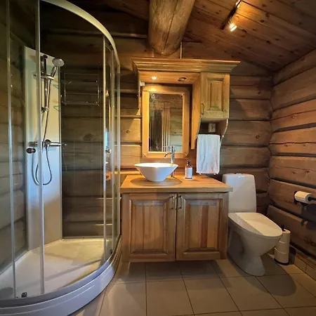 Hébergement de vacances Stunning Log At With Lots Of Charms